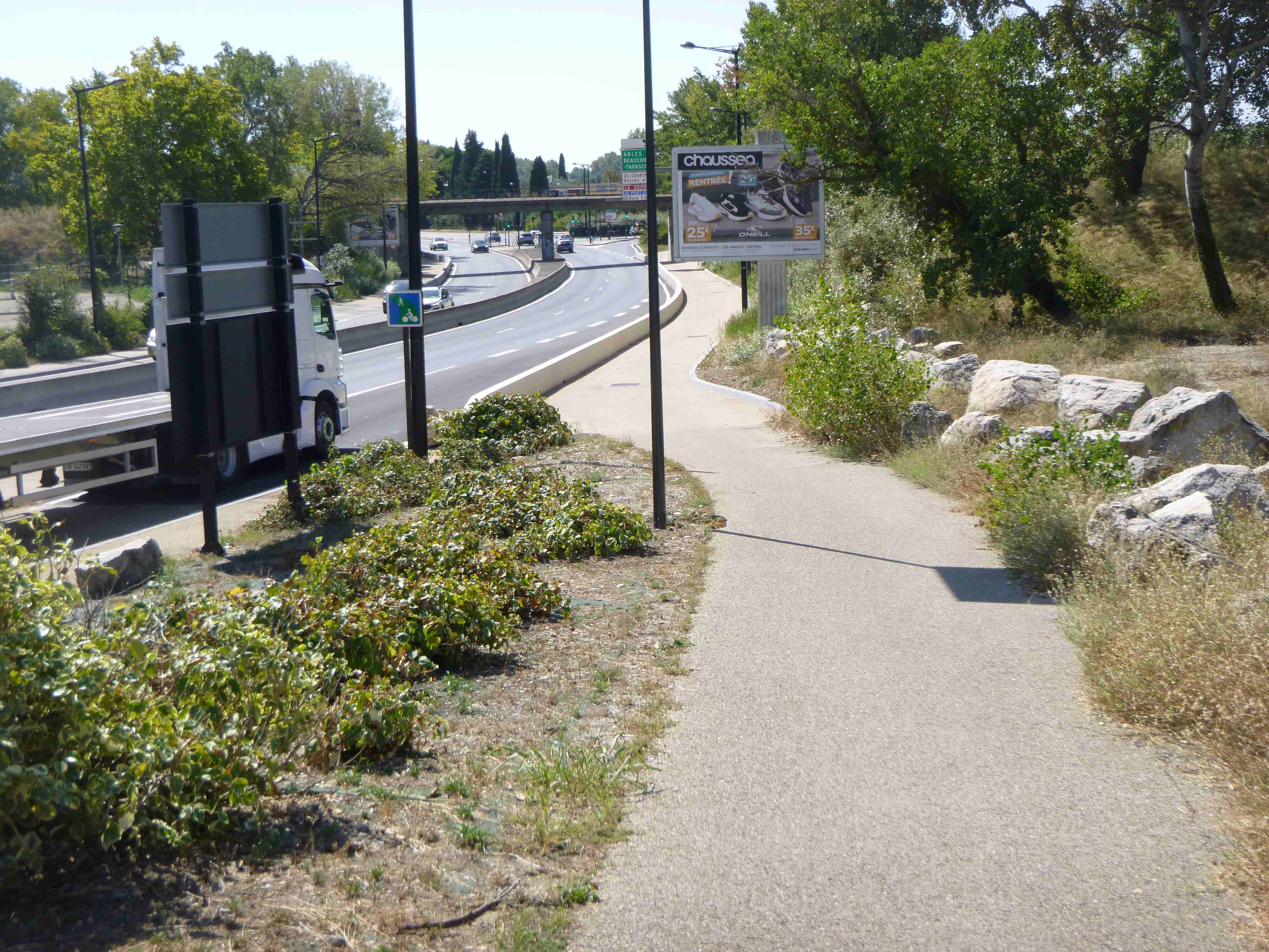 Passage en bord de rocade