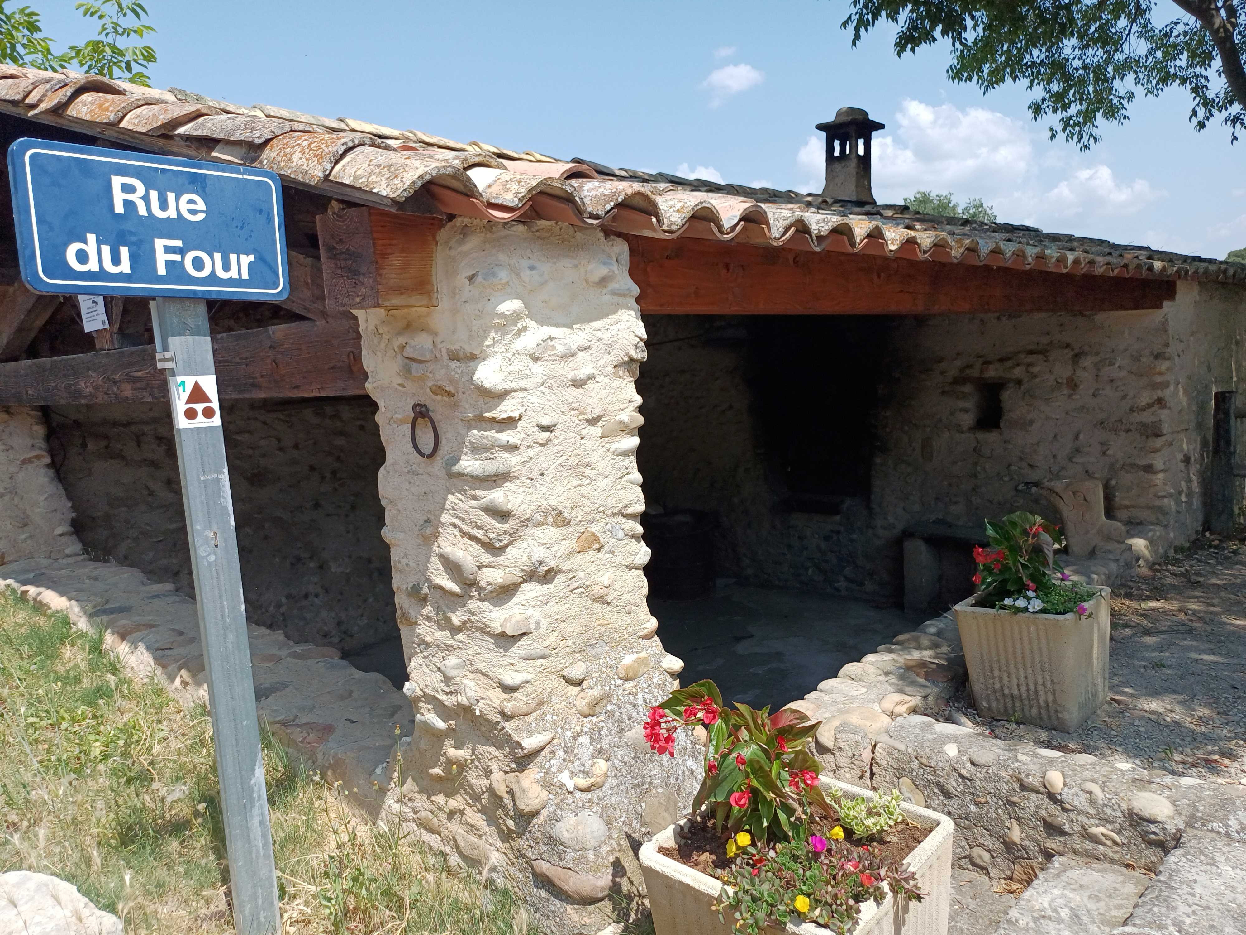 Four à pain restauré