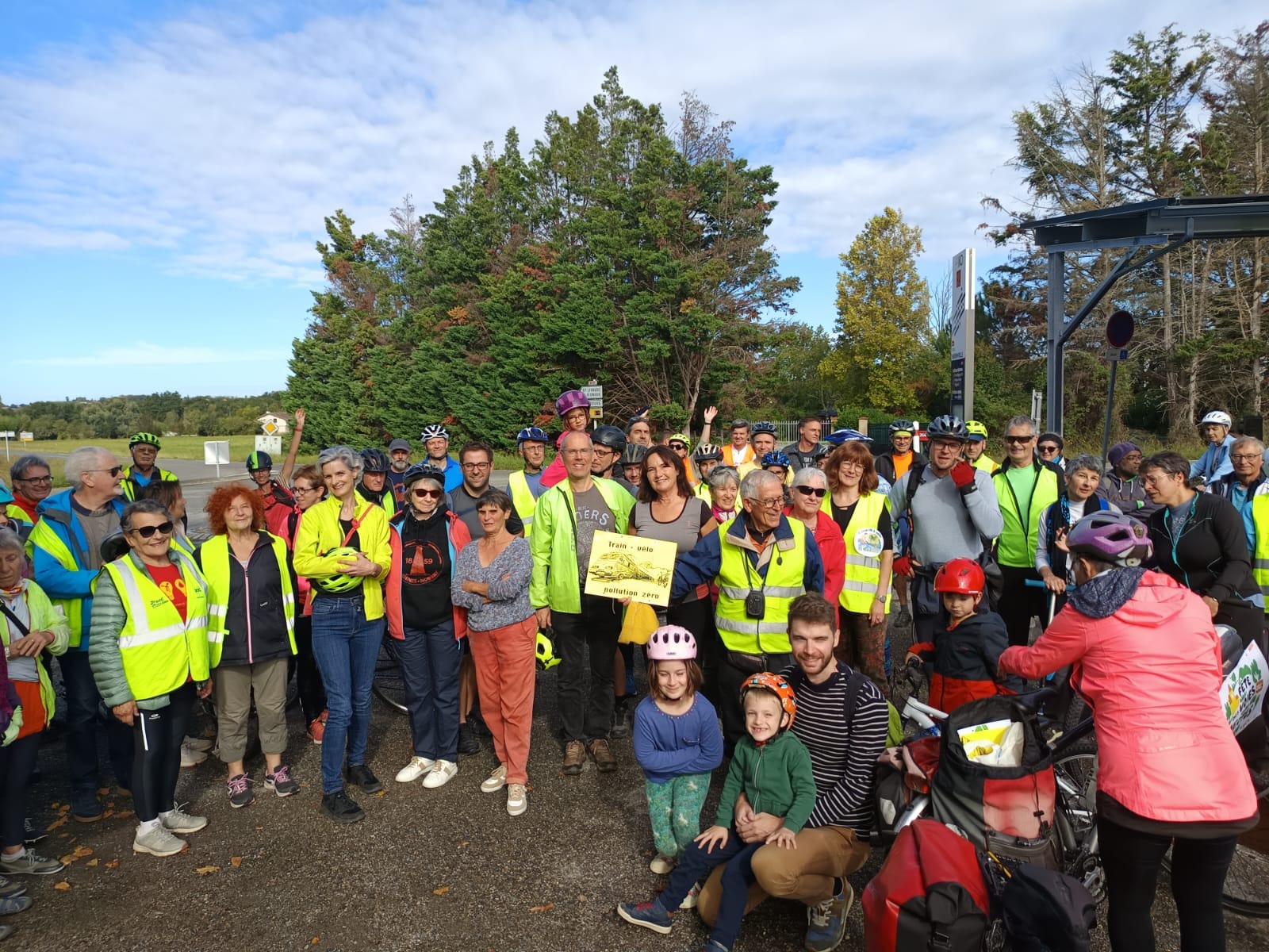 Convergence Vélo gare de Mérenvielle le 6 Octobre 2024