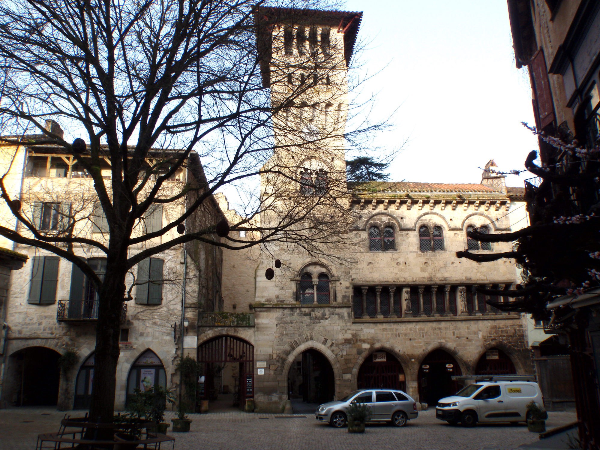 St-Antonin-Le Beffroi